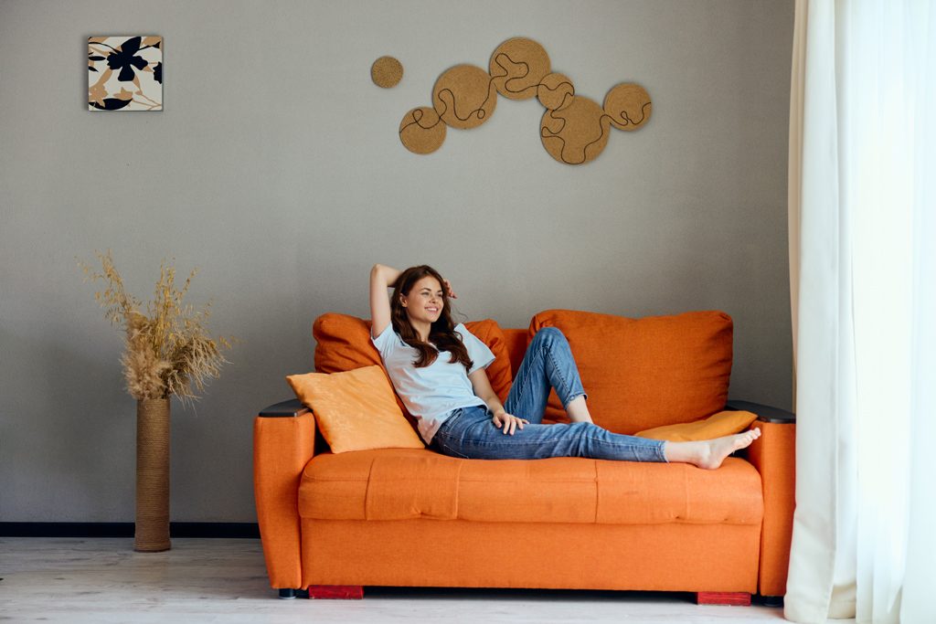 Orange 2-sits soffa