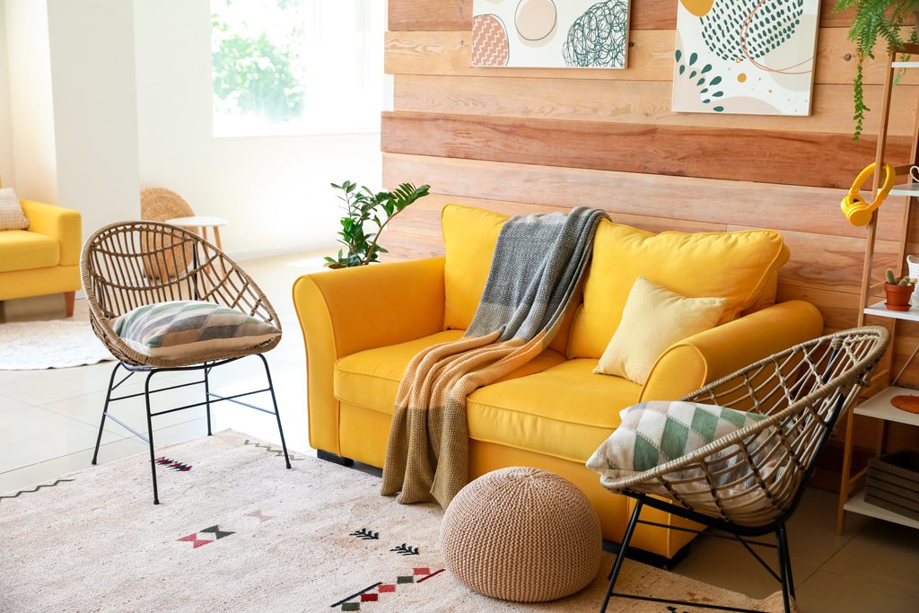 Gul 2-sits soffa