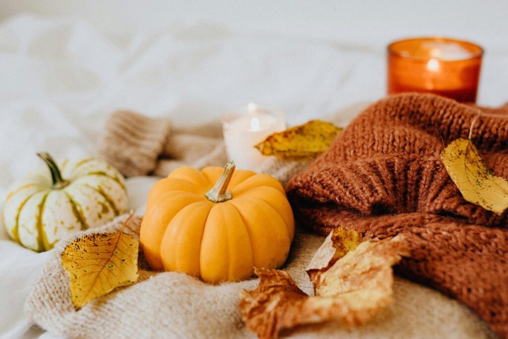Höstinredning och Halloweenpynt