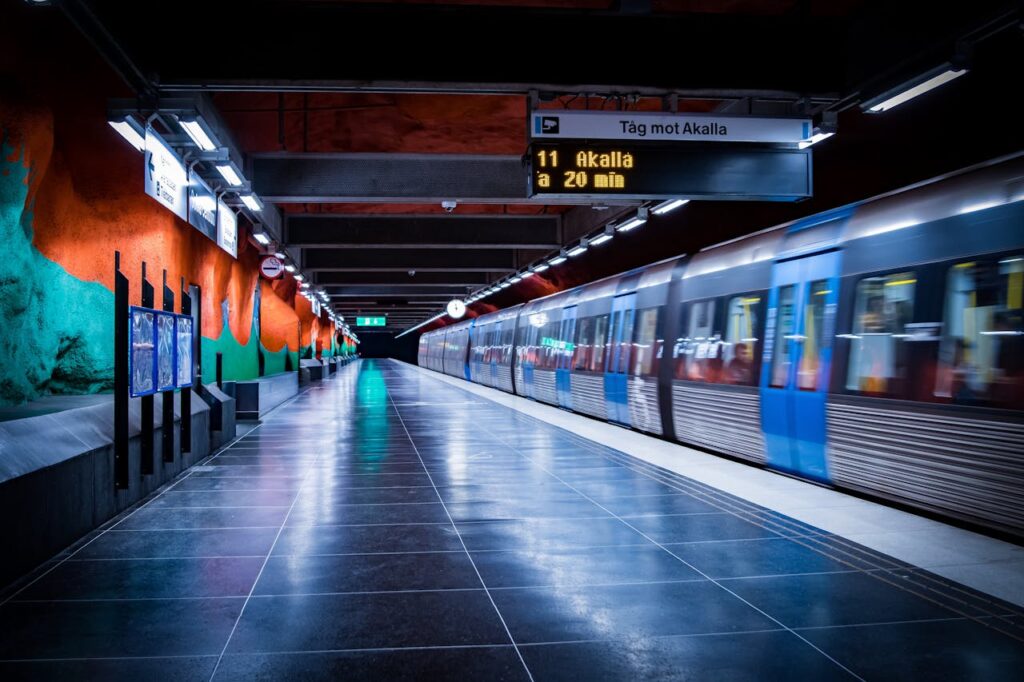 Tunnelbanetåg